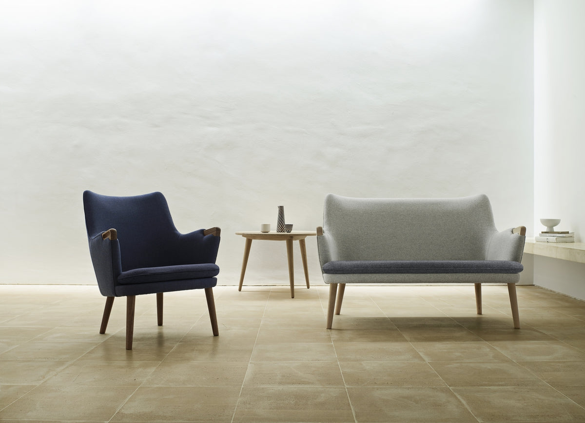 CH72 Sofa (Excl. Cushion)