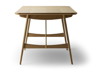 Hunting Table