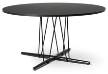 E020 Embrace Table - Ø139.50cm