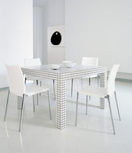 Quaderna Table