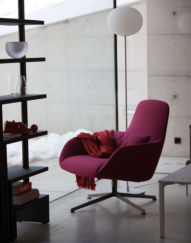 Kent Highback Armchair-Revolving base