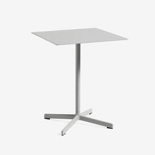 Neu Table Square