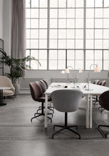 Bat Meeting - 4 Star w castor w/ Cushion