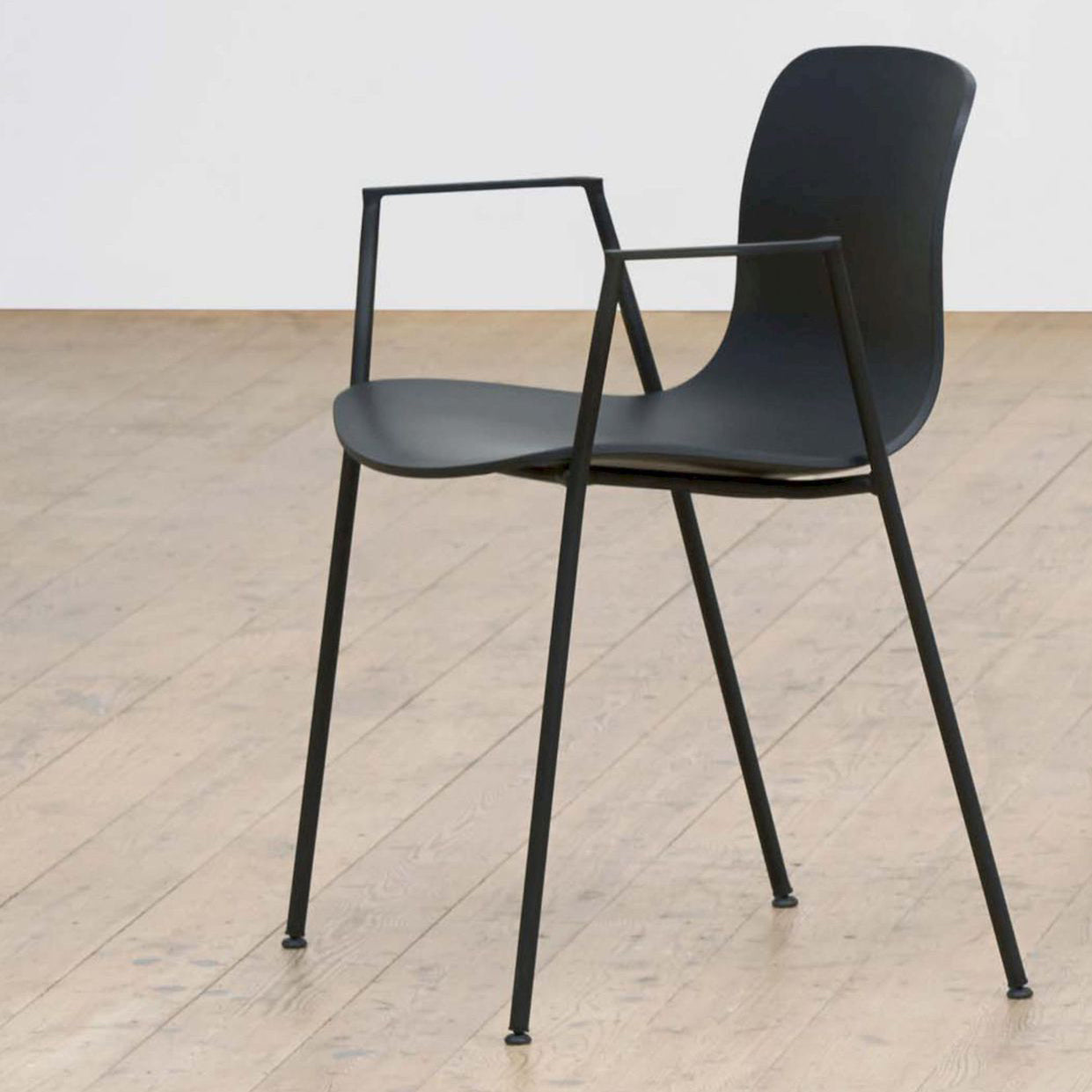 About A Chair AAC18 - Polyprolylene Seat