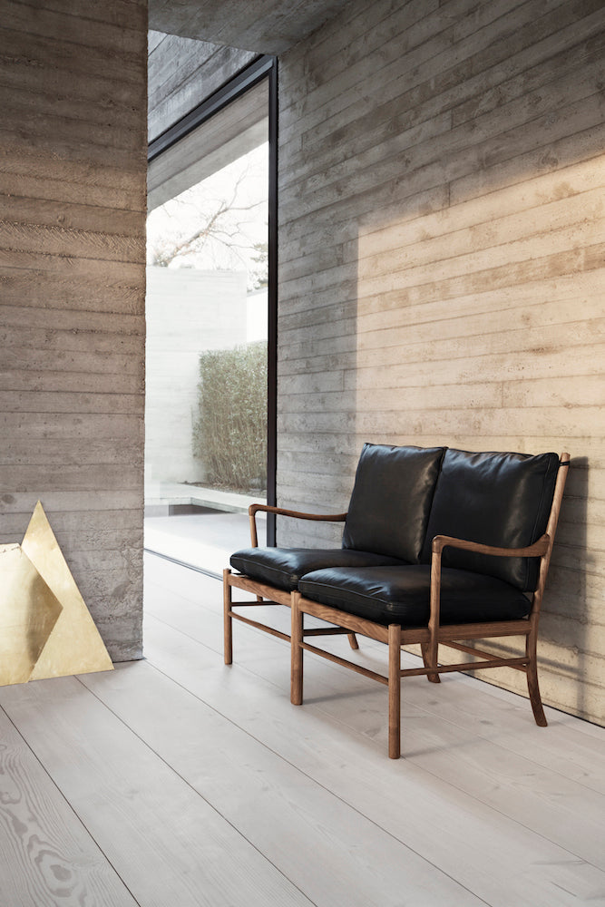 OW149 "Colonial" 2 Seater In Walnut