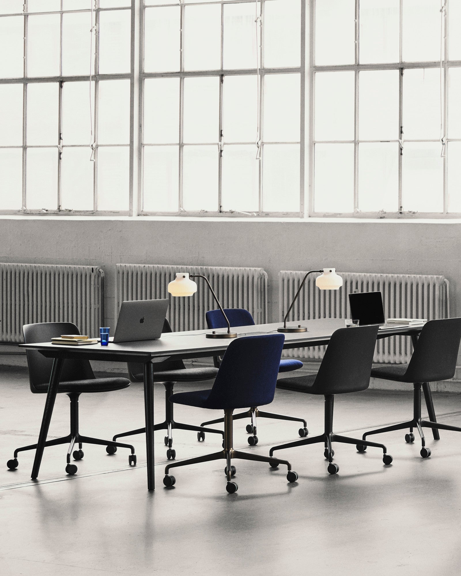 Rely HW24 Chair