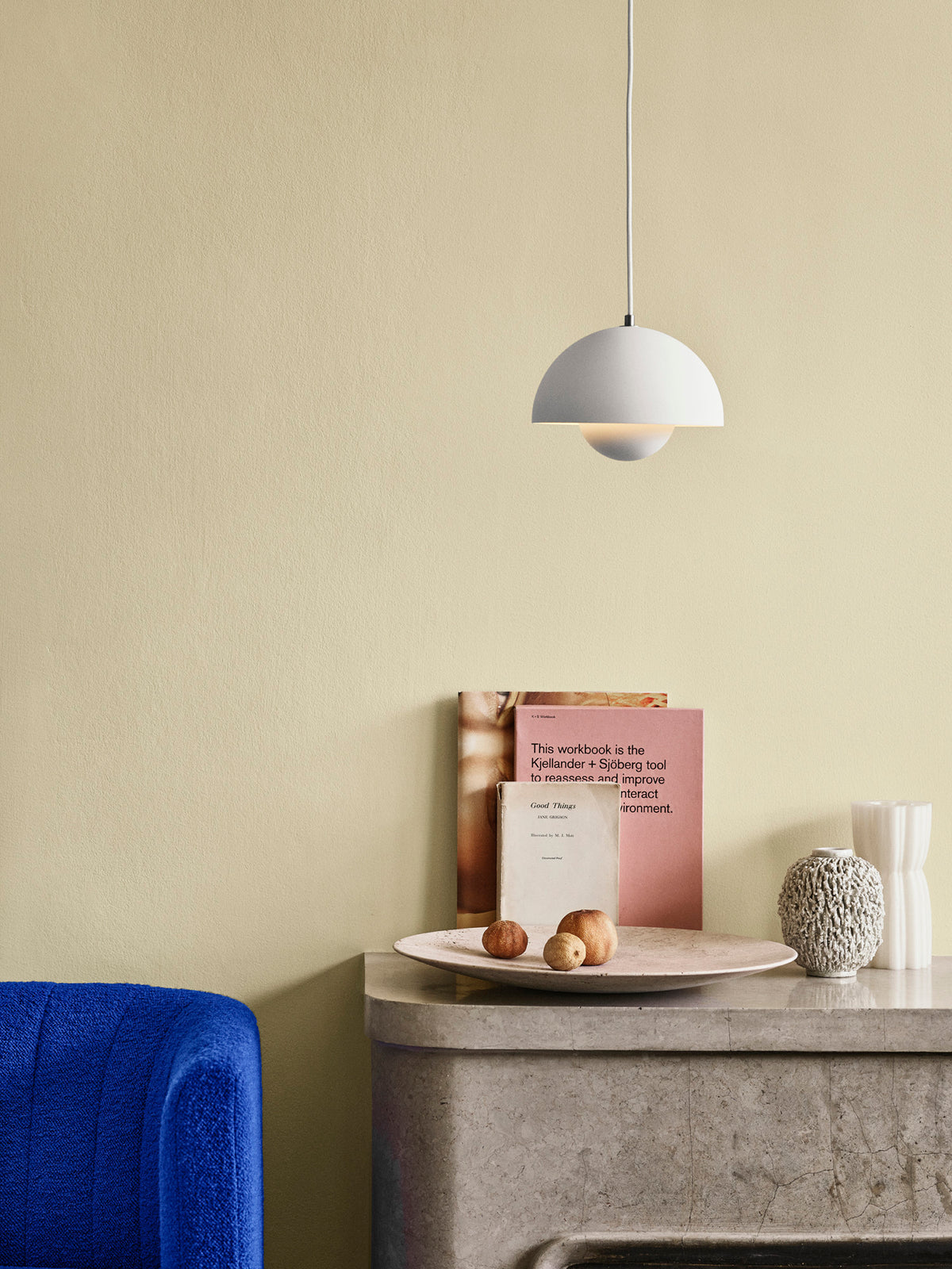 Collect SC55 - Plate, Beige Travertine