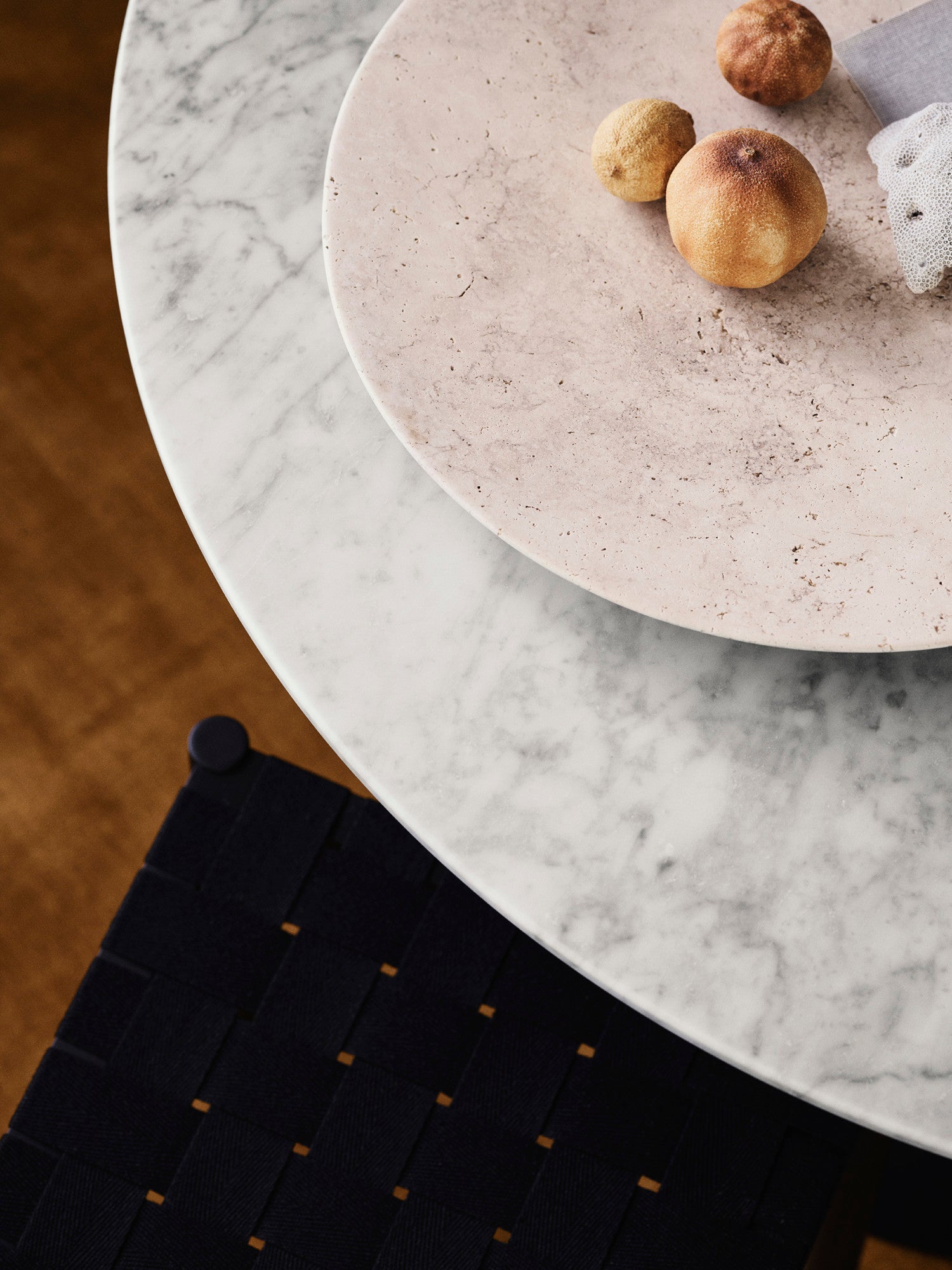 Collect SC55 - Plate, Beige Travertine