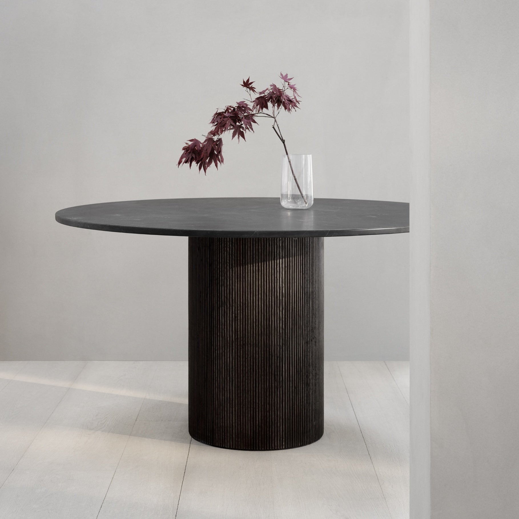 Cabin Round Table