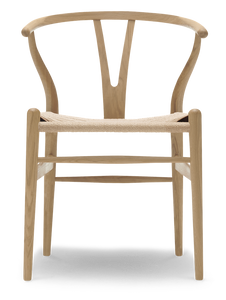 CH24 Wishbone chair