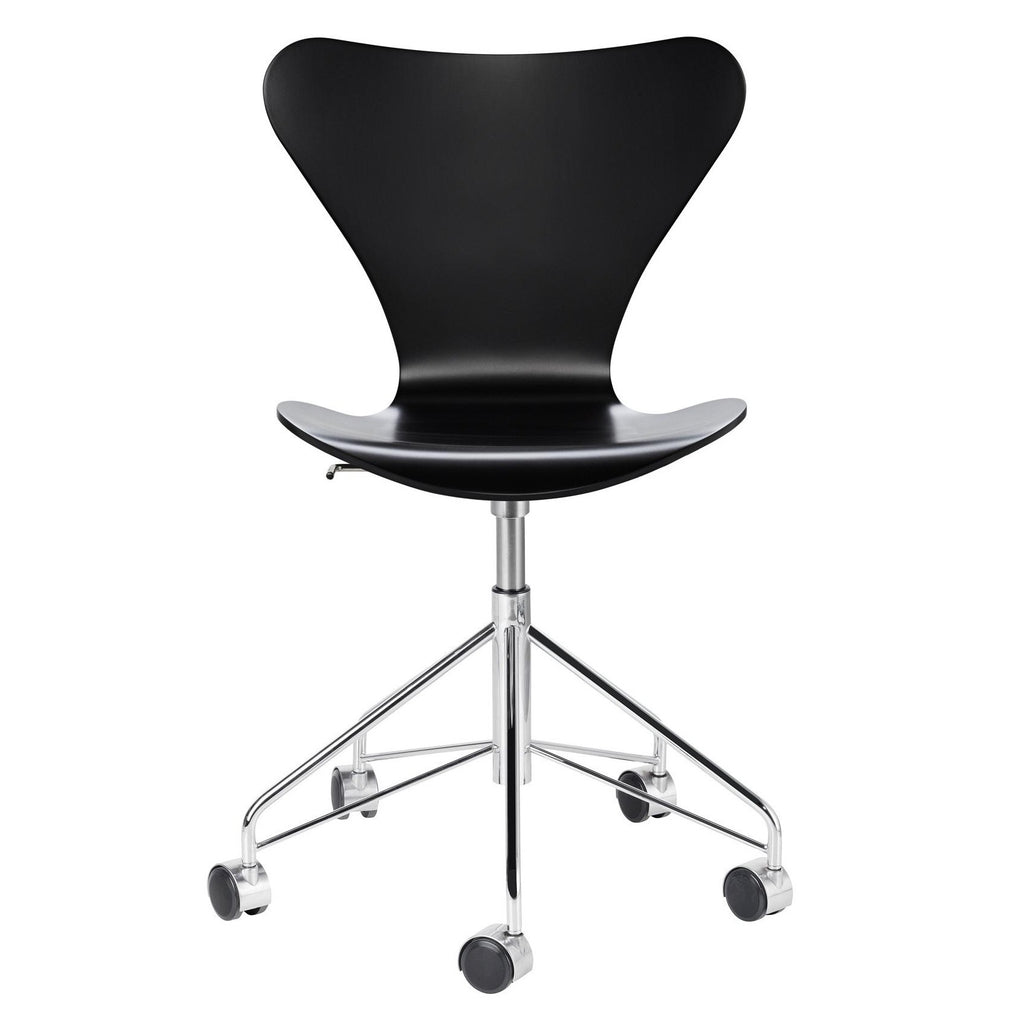 Series 7 Swivel Chair Coloured Ash