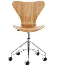 Series 7™ Swivel Chair Veneer