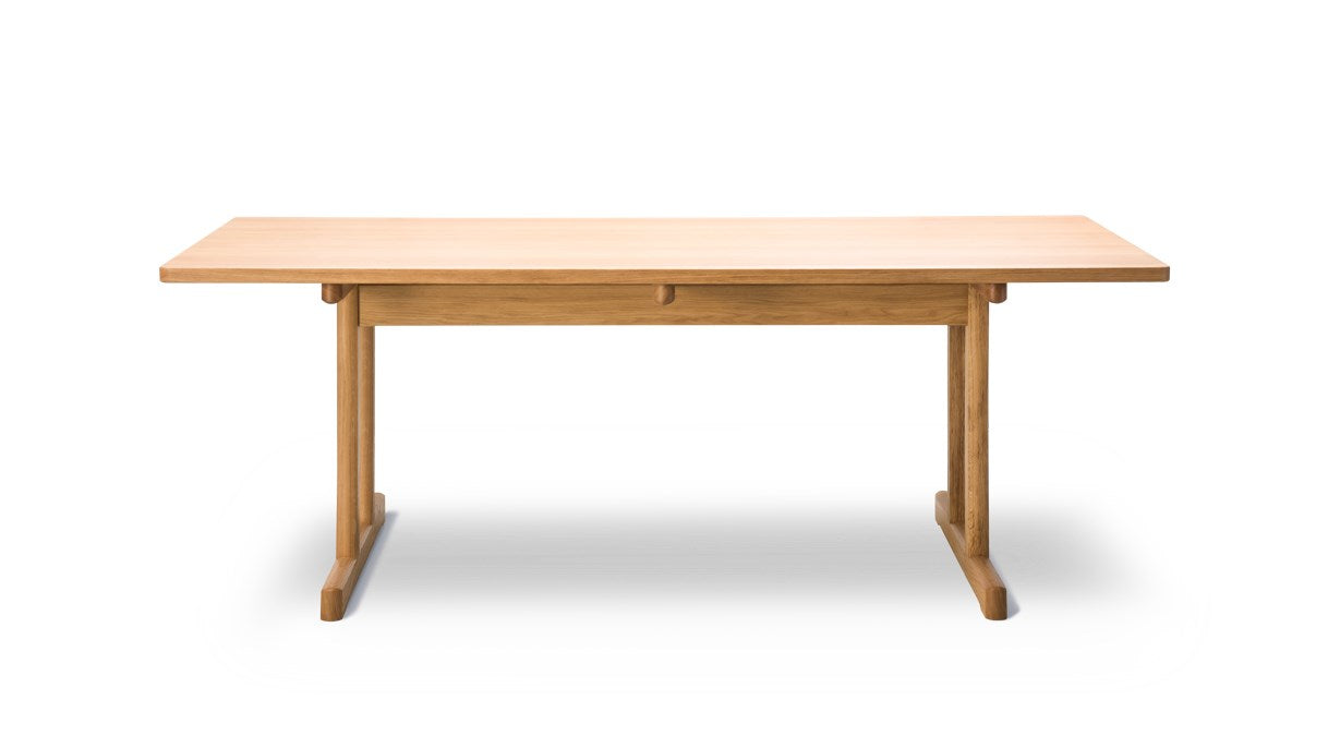 6286 Dining Table