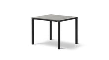 Piloti Table 39 x 31 cm