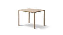 Piloti Table 39 x 31 cm