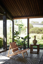 Hunting Easy Chair - Oak