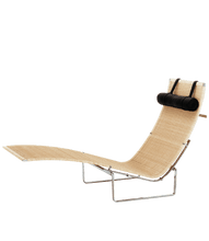 PK24 Chaise Lounge in Wicker