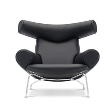 EJ100 Ox Easy Chair
