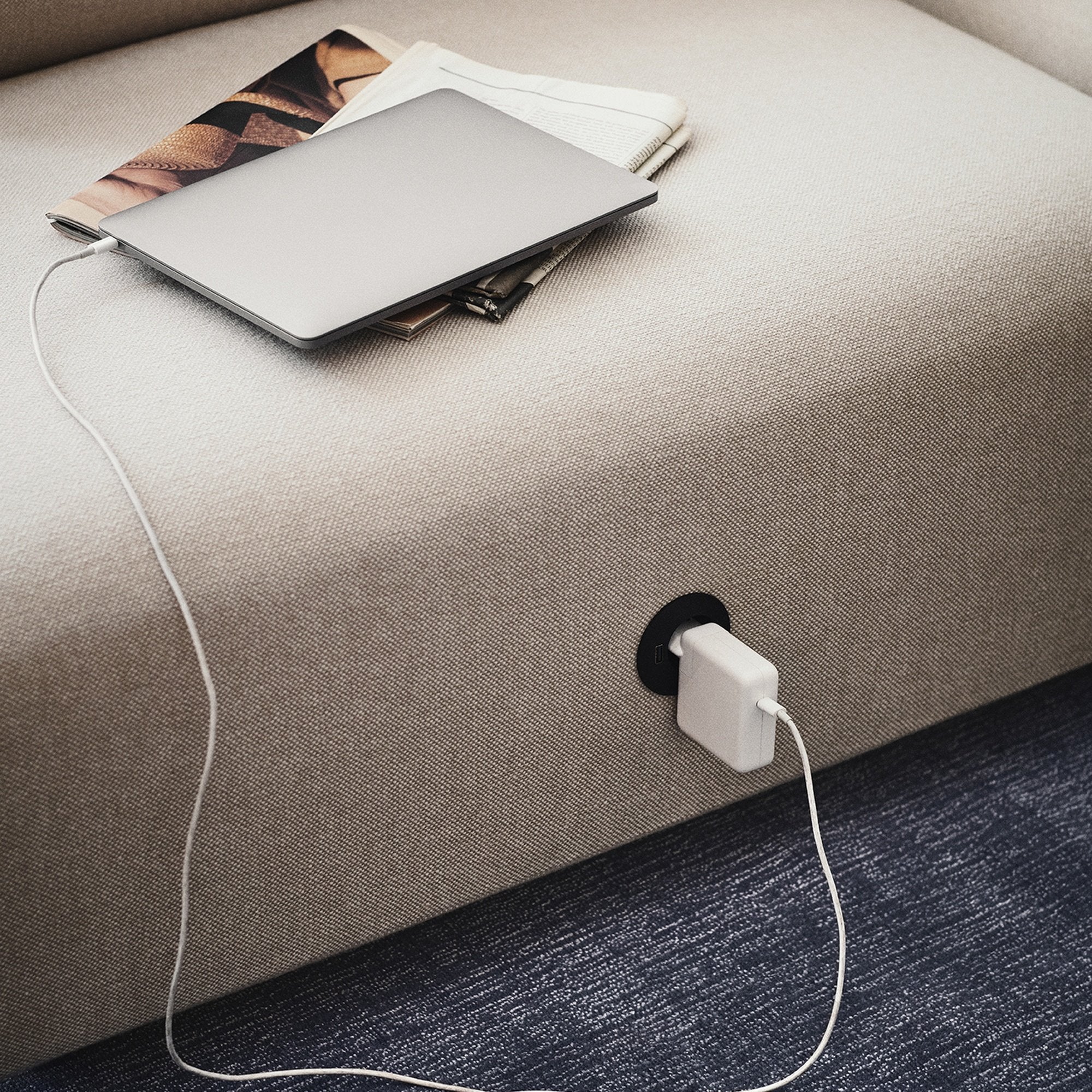 Develius as per SCA, Velvet 02 Pine