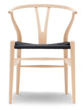 CH24 Wishbone chair