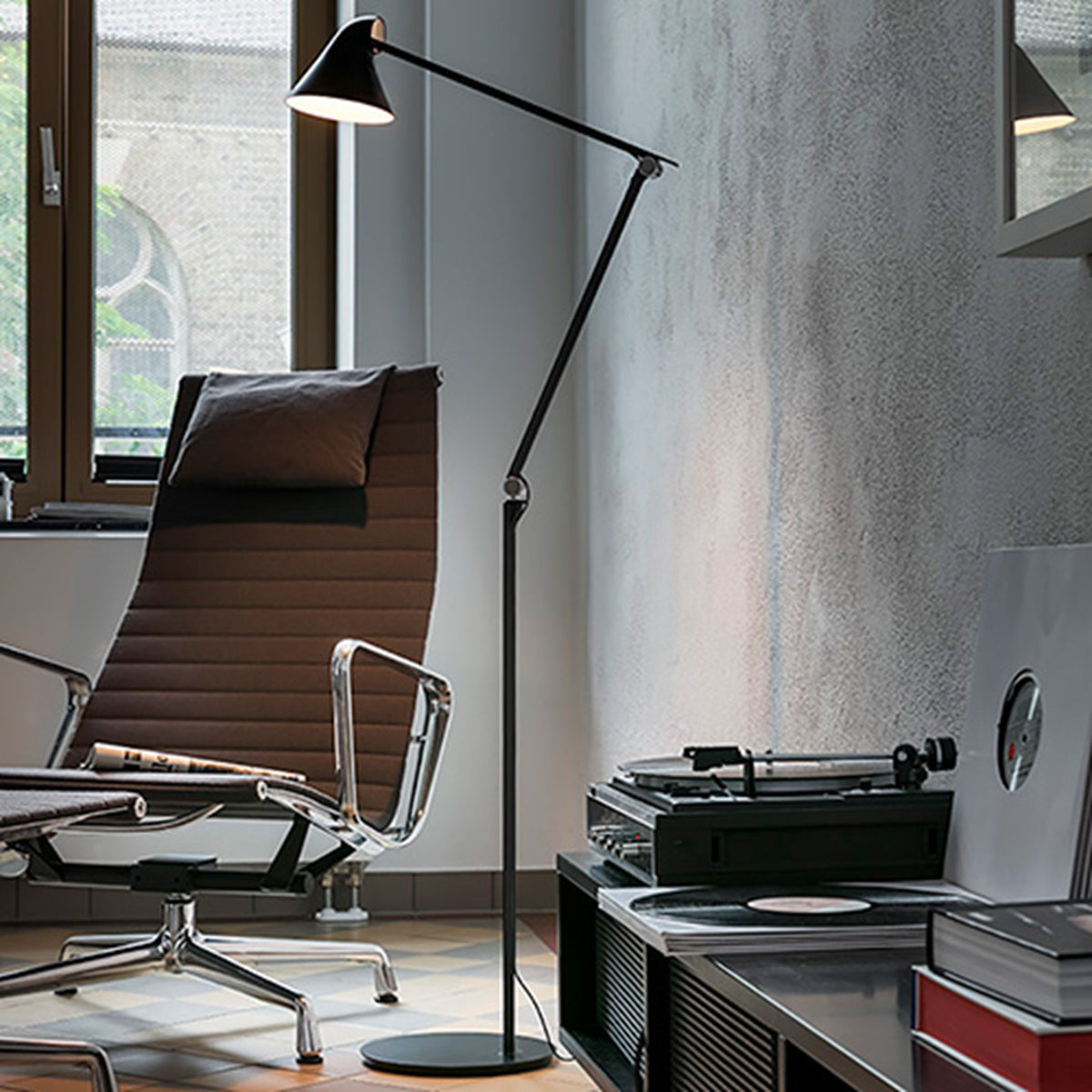 NJP Floor Lamp