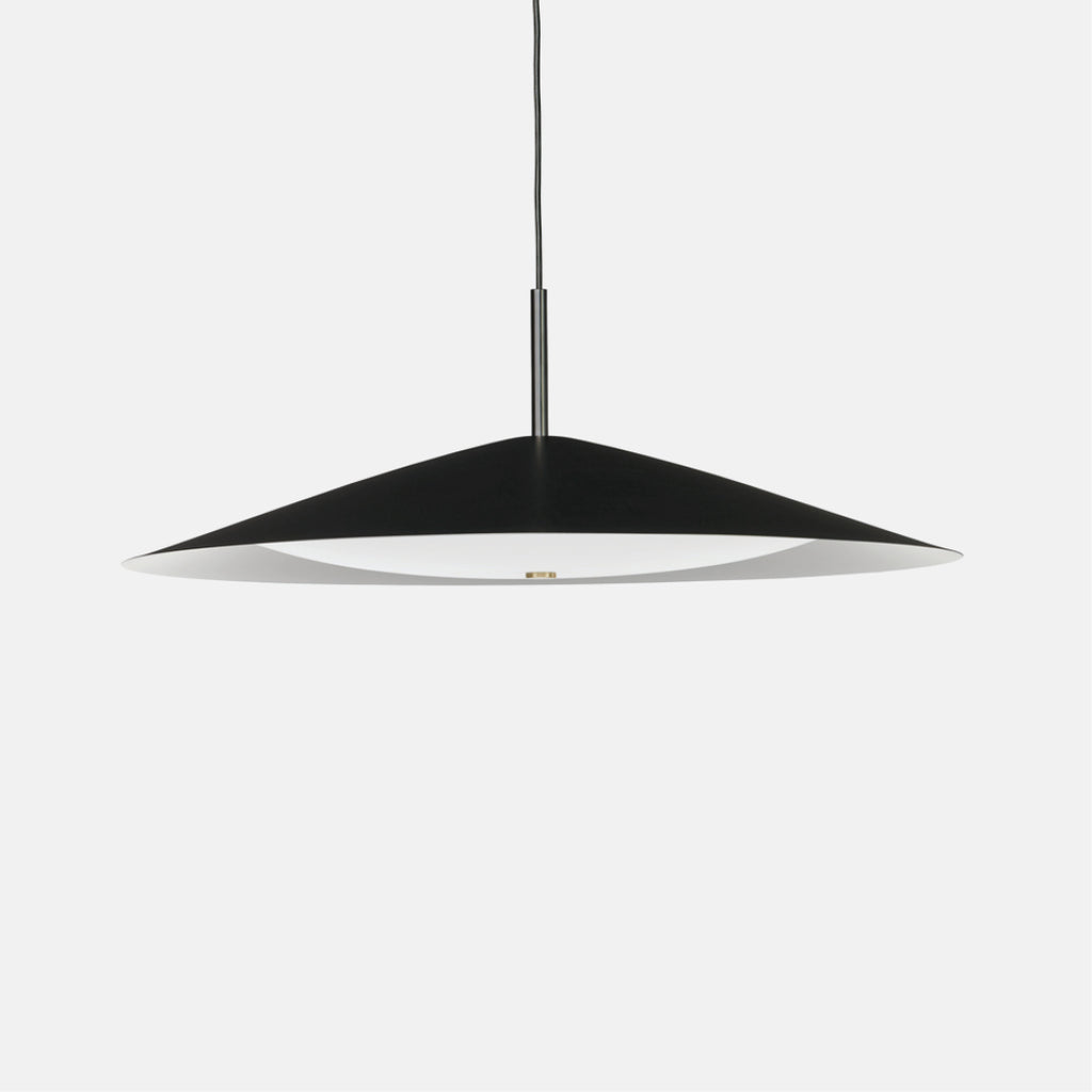 Broad Pendant 800dia