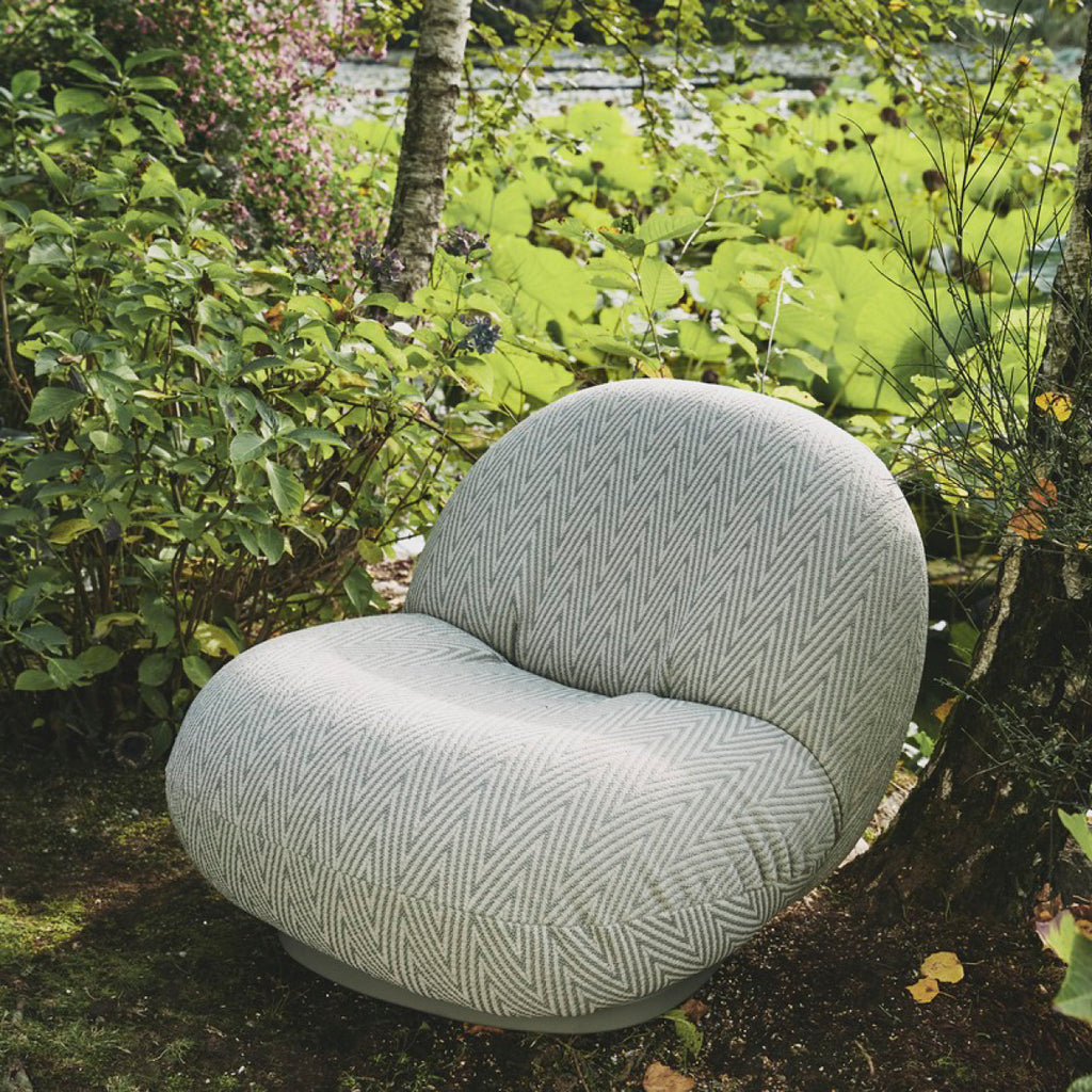 Pacha Outdoor Lounge Chair - Fully Uphol