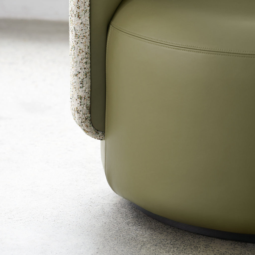 Mega Tulip 2 Seater Low Back
