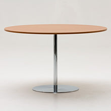 Oasis Table Series