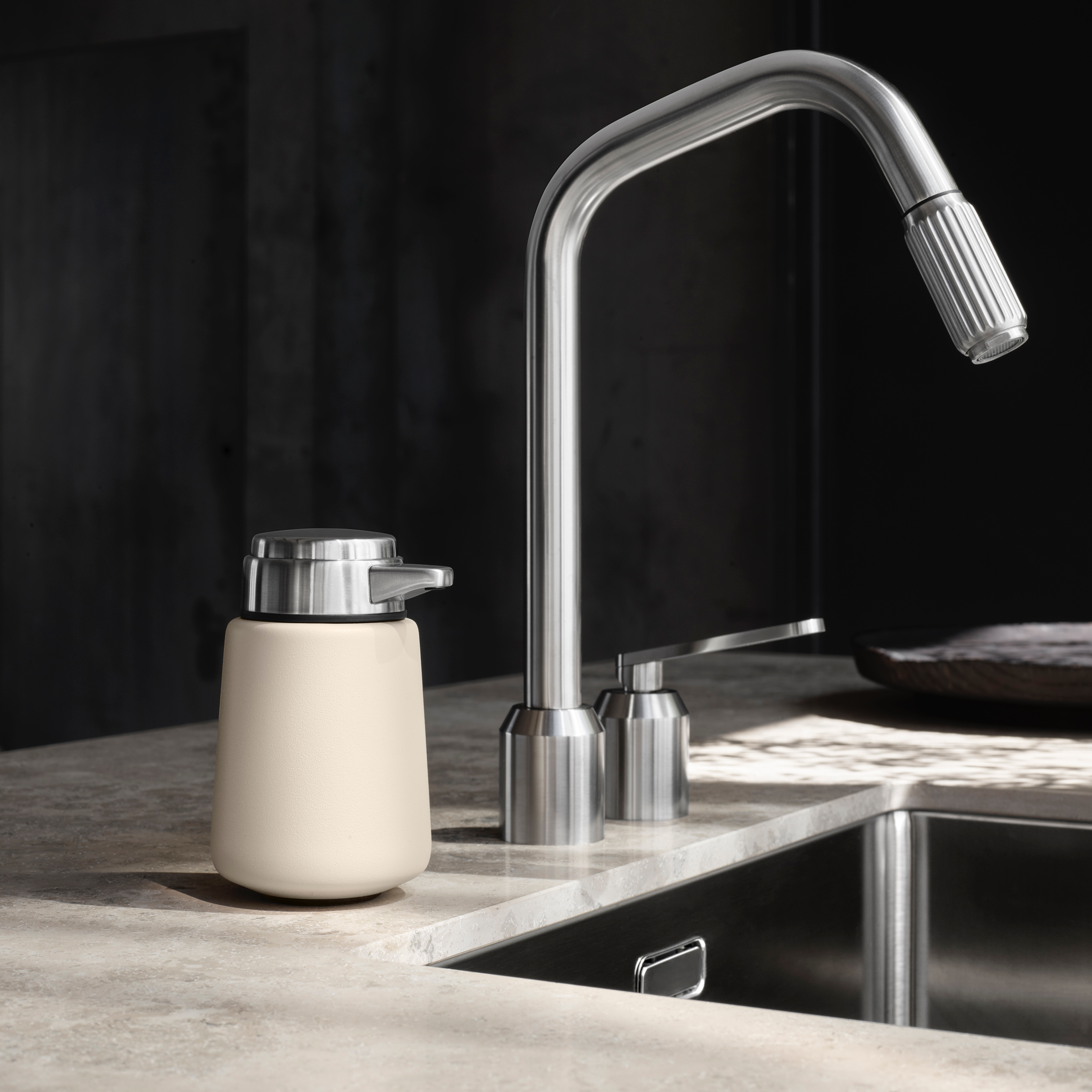 Vipp9 Soap Dispenser 00905