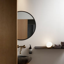 VL Studio Table/Floor