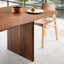 Nami dining table rectangle