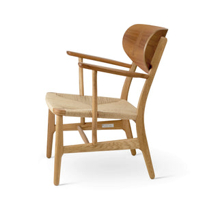 CH22 easy chair