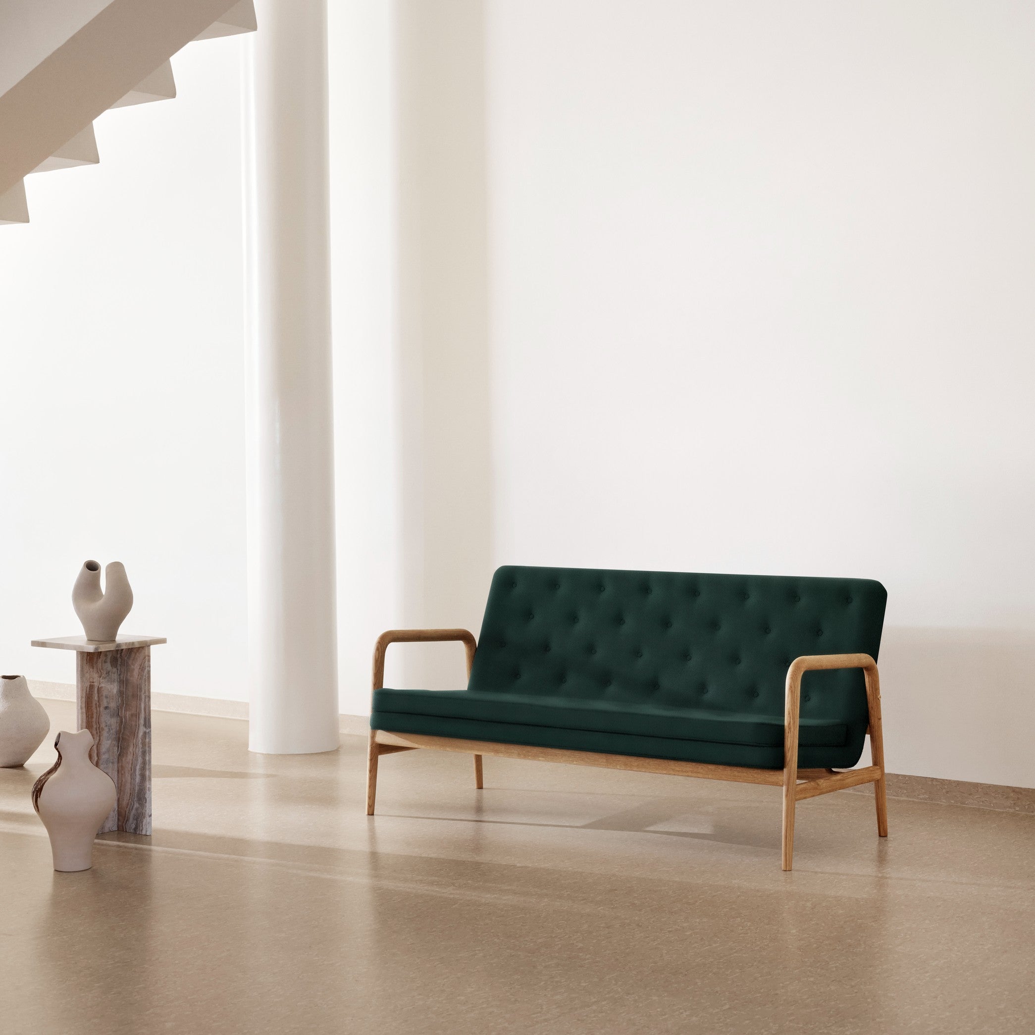 VLA77 Foyer Sofa