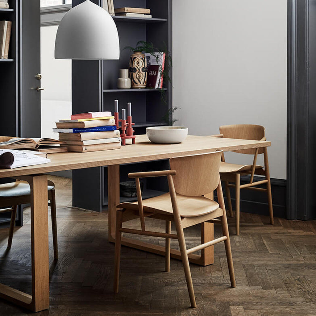 Essay Table 317x100cm