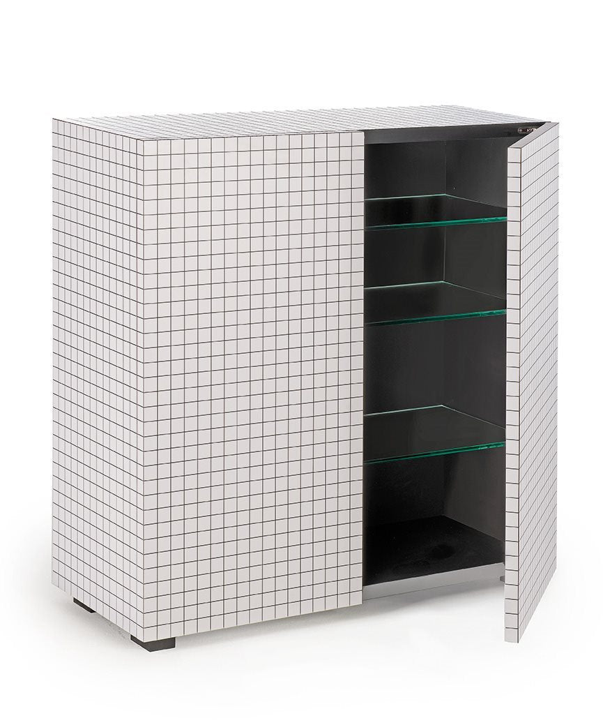 Quaderna Cupboard 757
