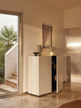 Quaderna Cupboard 757