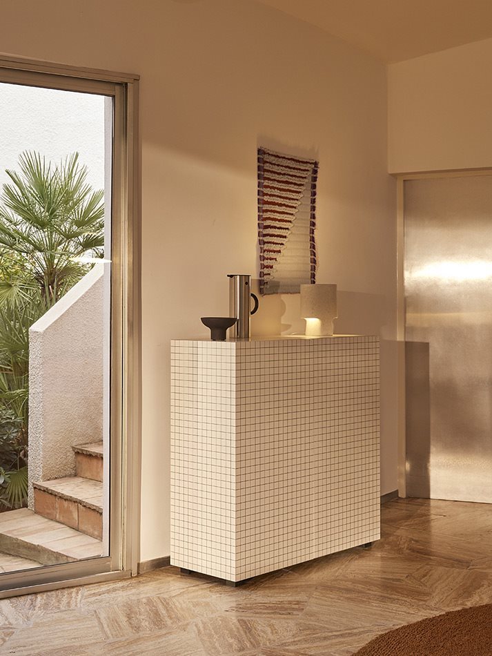 Quaderna Cupboard 757