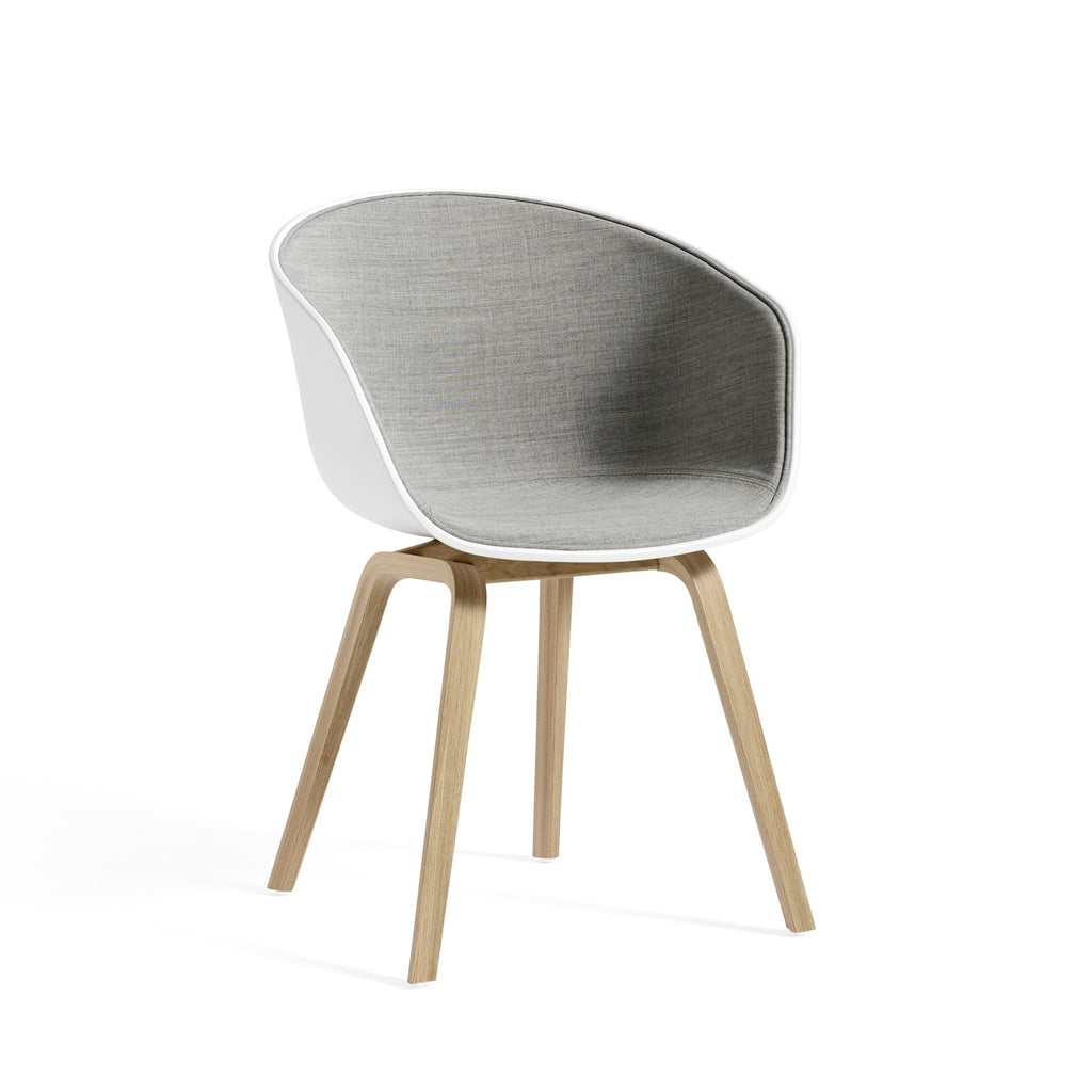 About A Chair AAC22 - Front Uph Oak V2