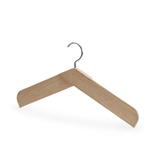 Collar Hanger Oak