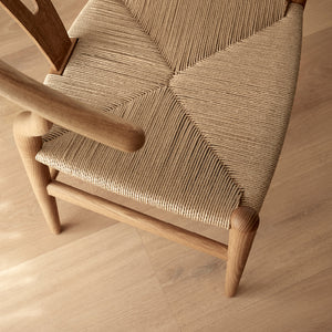 CH24 Wishbone chair