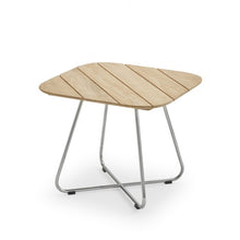 Lilium Lounge Table