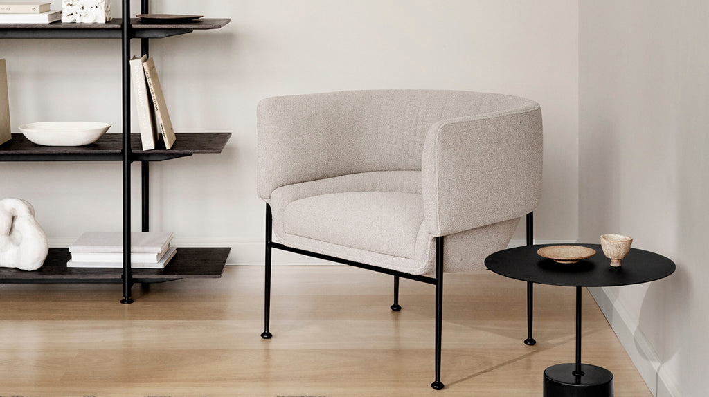 Collar Chair, Medium