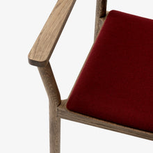 Betty Armchair TK11