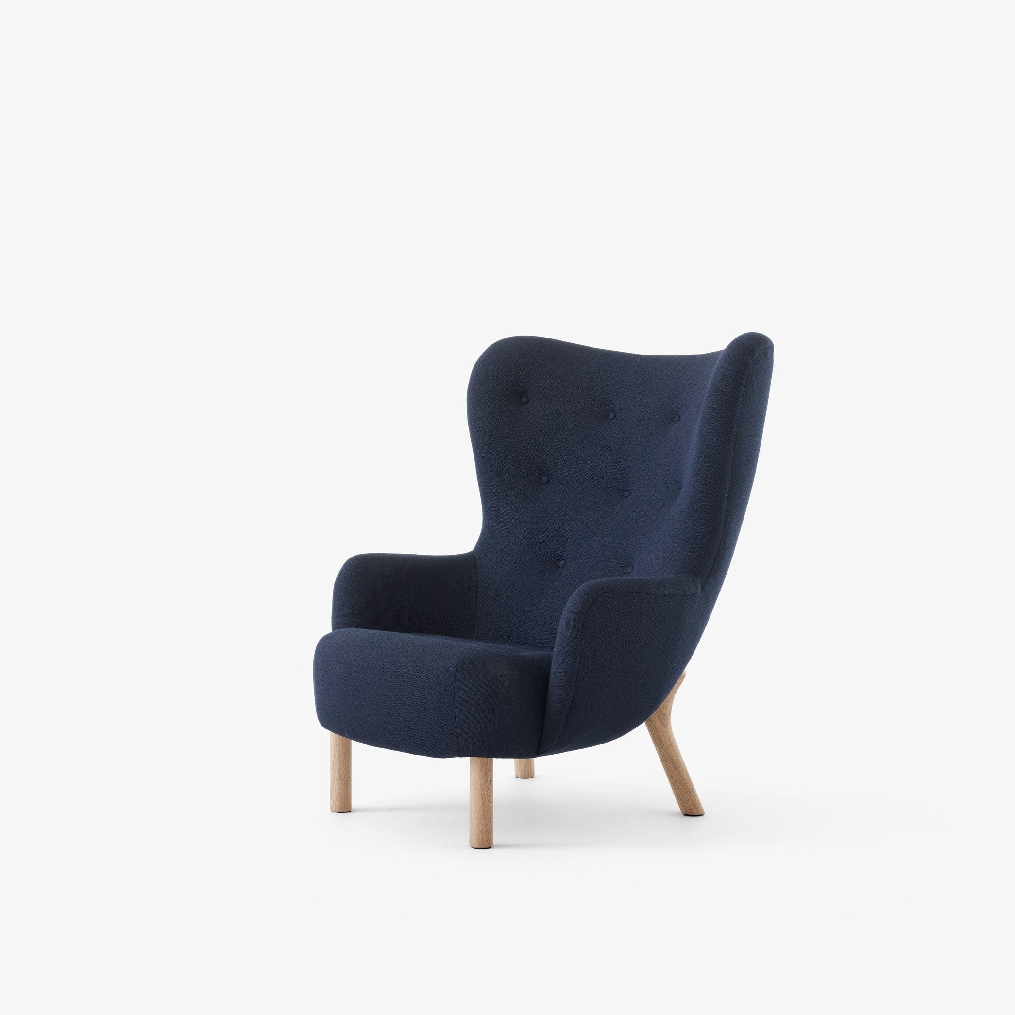 Petra Lounge Chair VB3