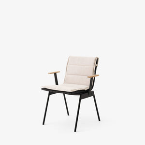 Ville Armchair AV34