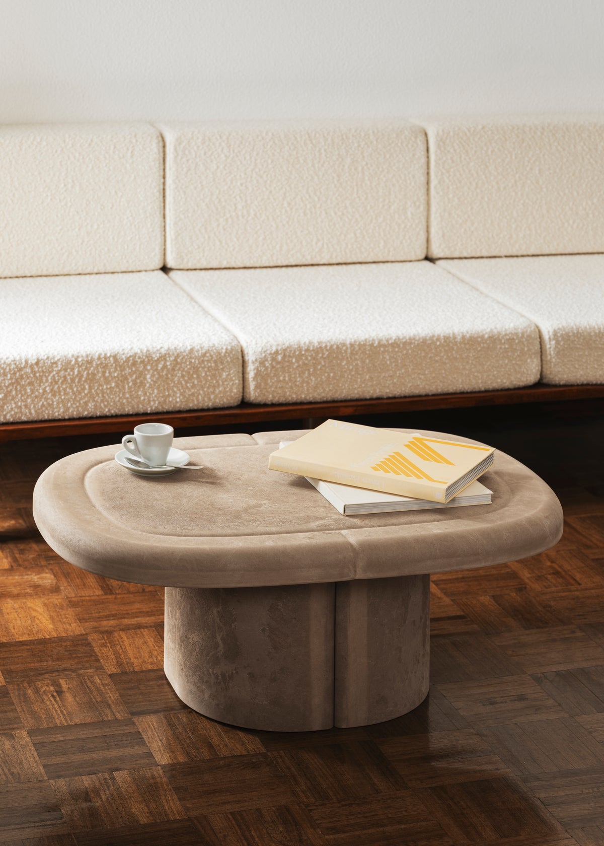 Alder Lounge Table - Oval