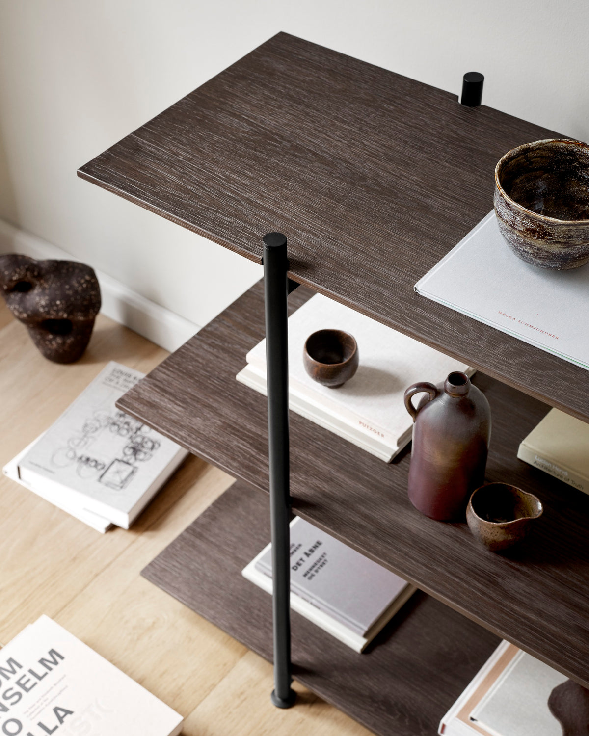 Formal Shelving, Configuration 15