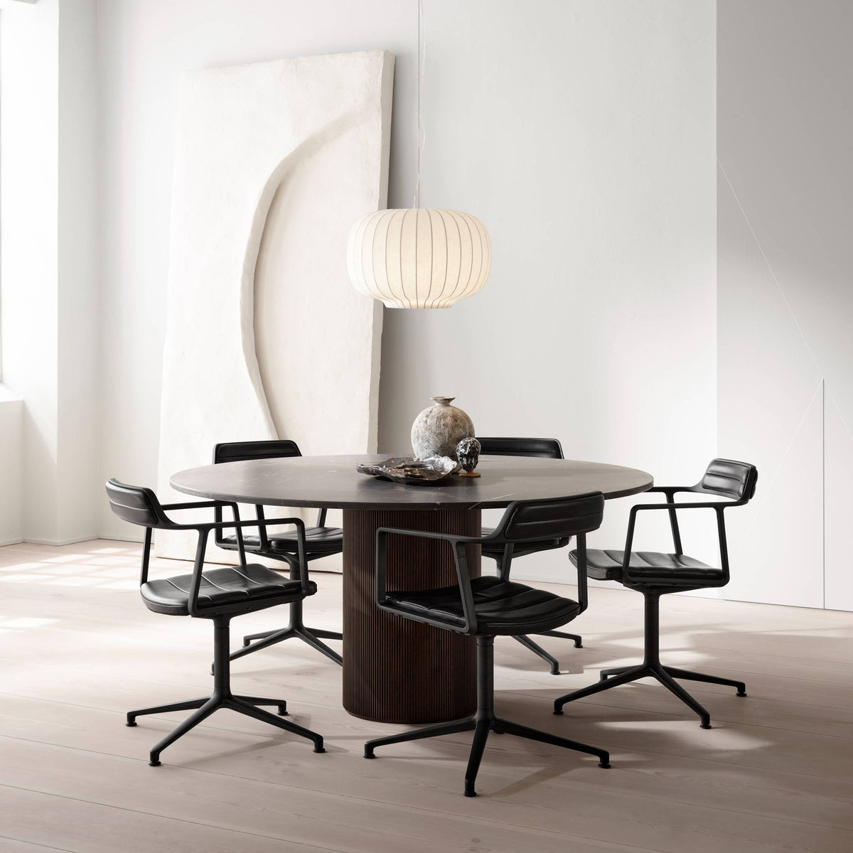 Cabin Round Table