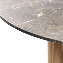 Cabin Round Table